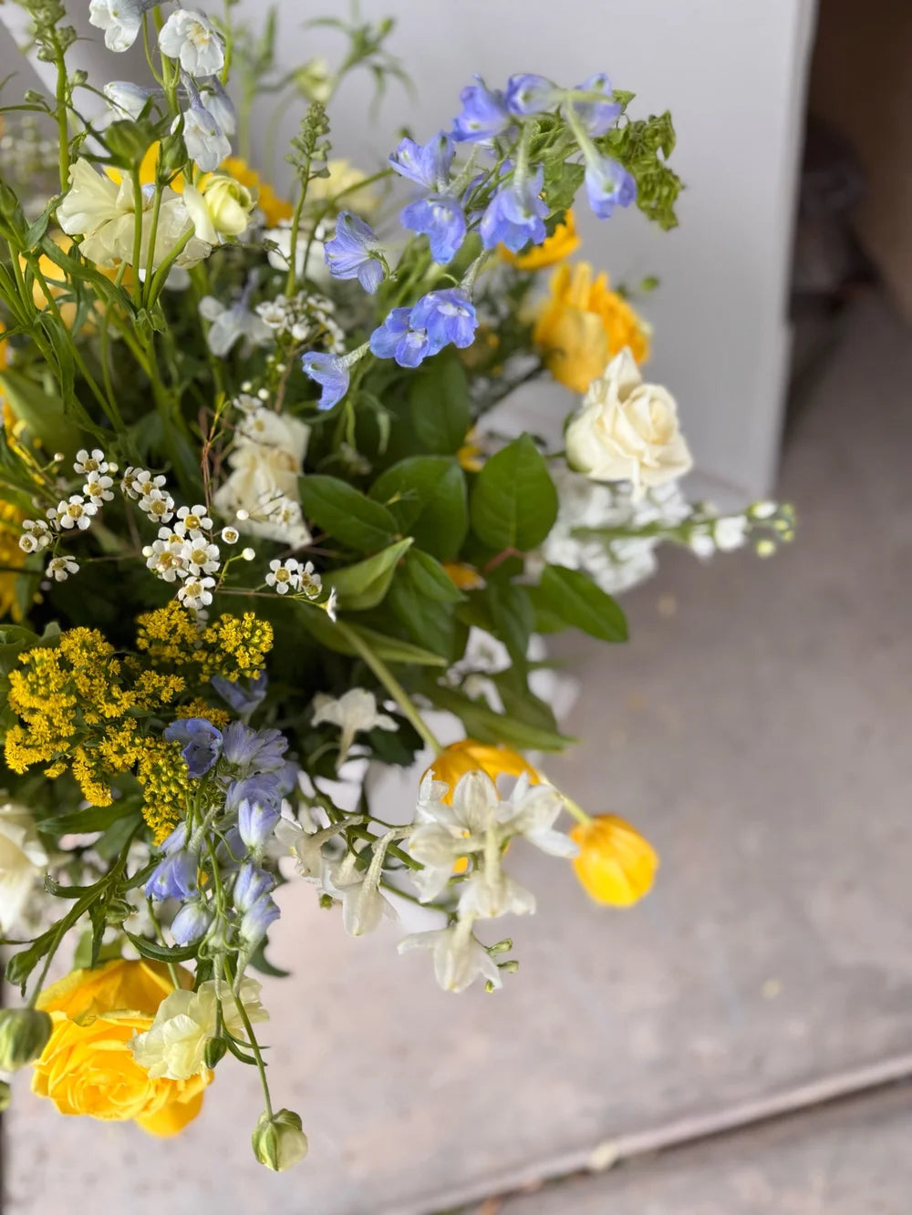CUSTOMIZE YOUR FLOWER BASKET