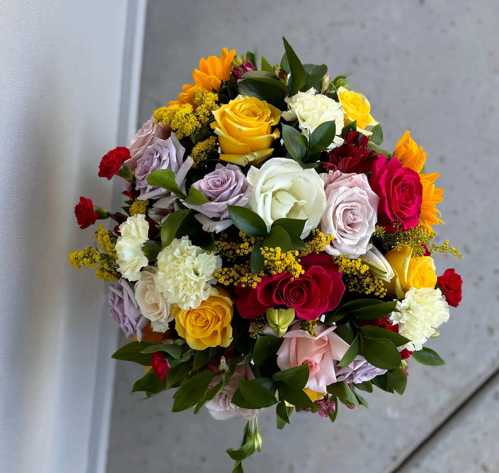 ALWAYS ON THE BRIGHT SIDE By Azelly Flowers — Gilbert, Arizona