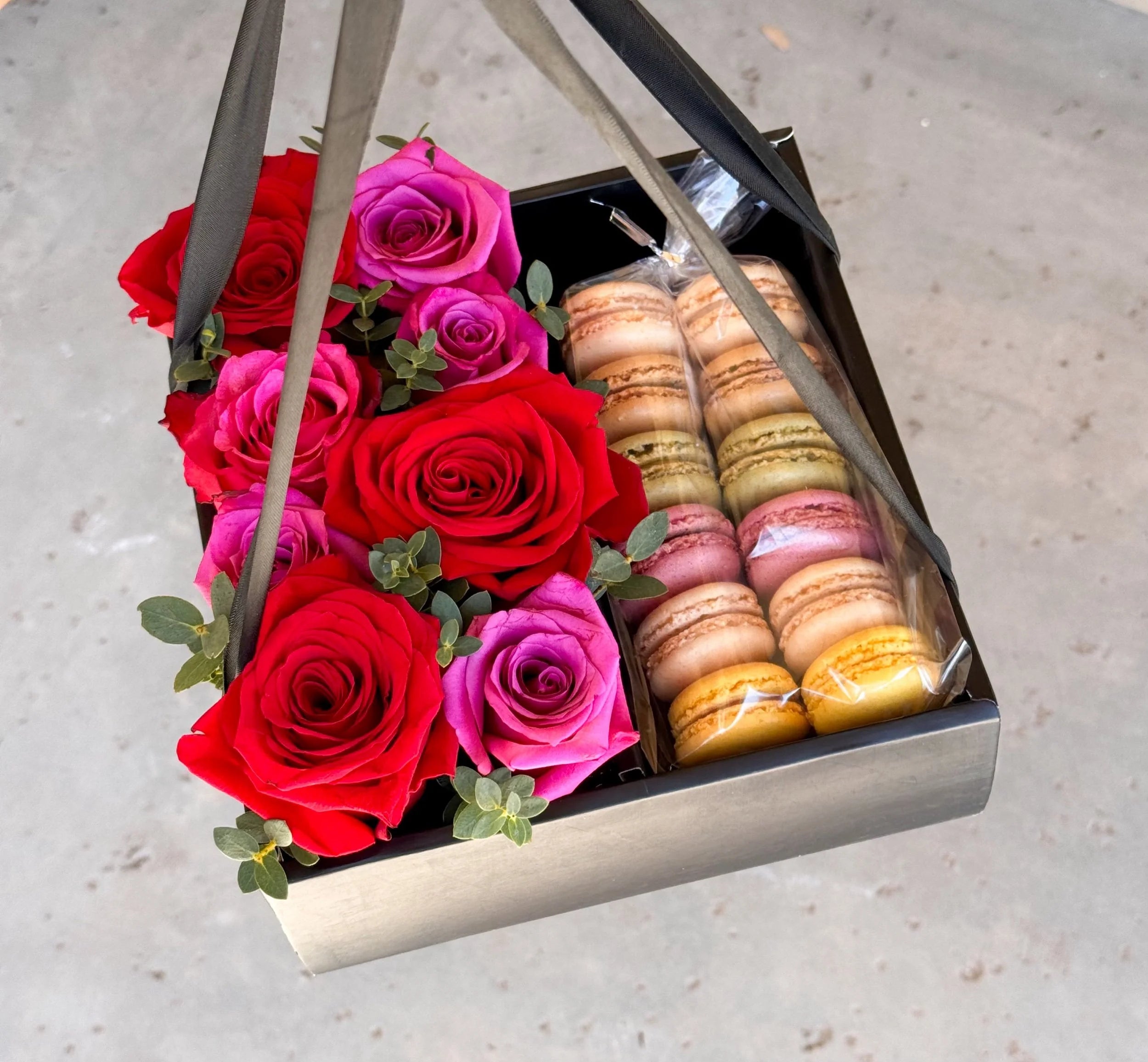 IT'S GIVING JOY! By Azelly Flowers — Gilbert, Arizona