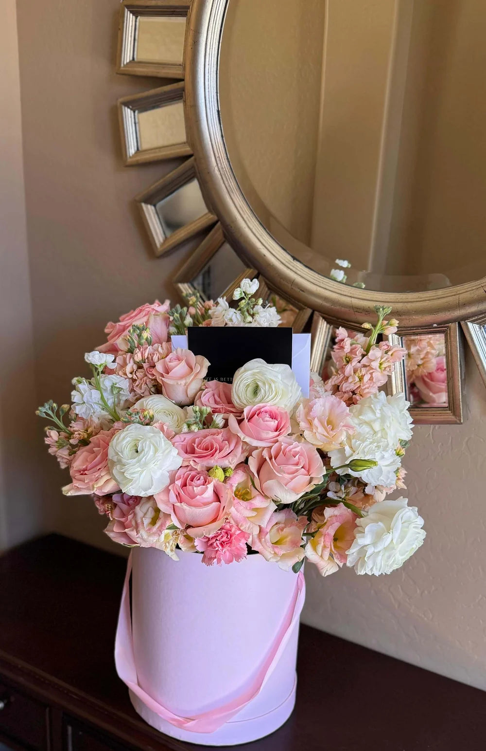 THE EYE-CATCHER By Azelly Flowers — Gilbert, Arizona