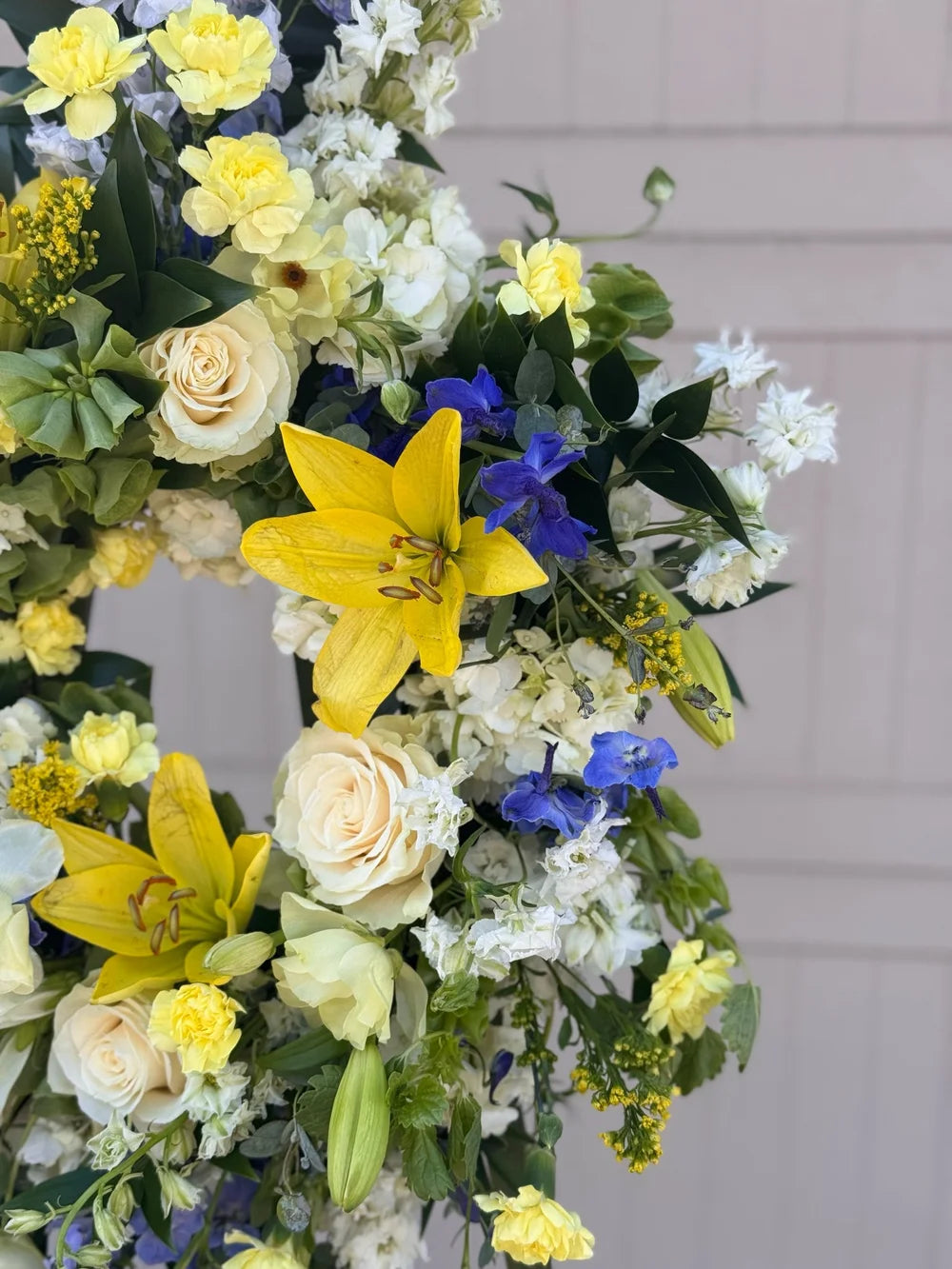 WREATH OF COMFORT WITH COMPLIMENTARY EASEL By Azelly Flowers — Gilbert, Arizona